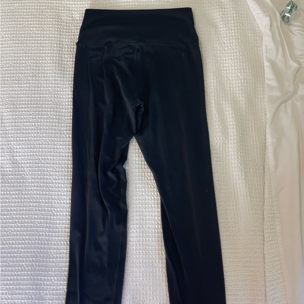 Aerie leggings 7/8 length with cross over band!